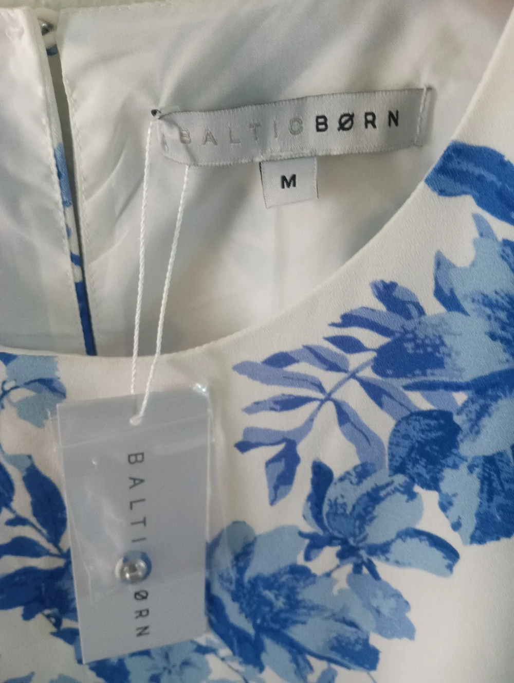 🆕 BALTIC BORN Elena French Blue Floral Mini Dress | M NWT - Picture 3 of 7